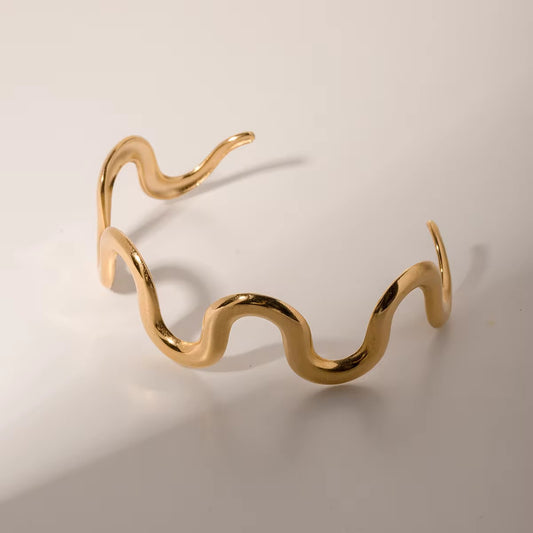 Waveline Adjustable Cuff