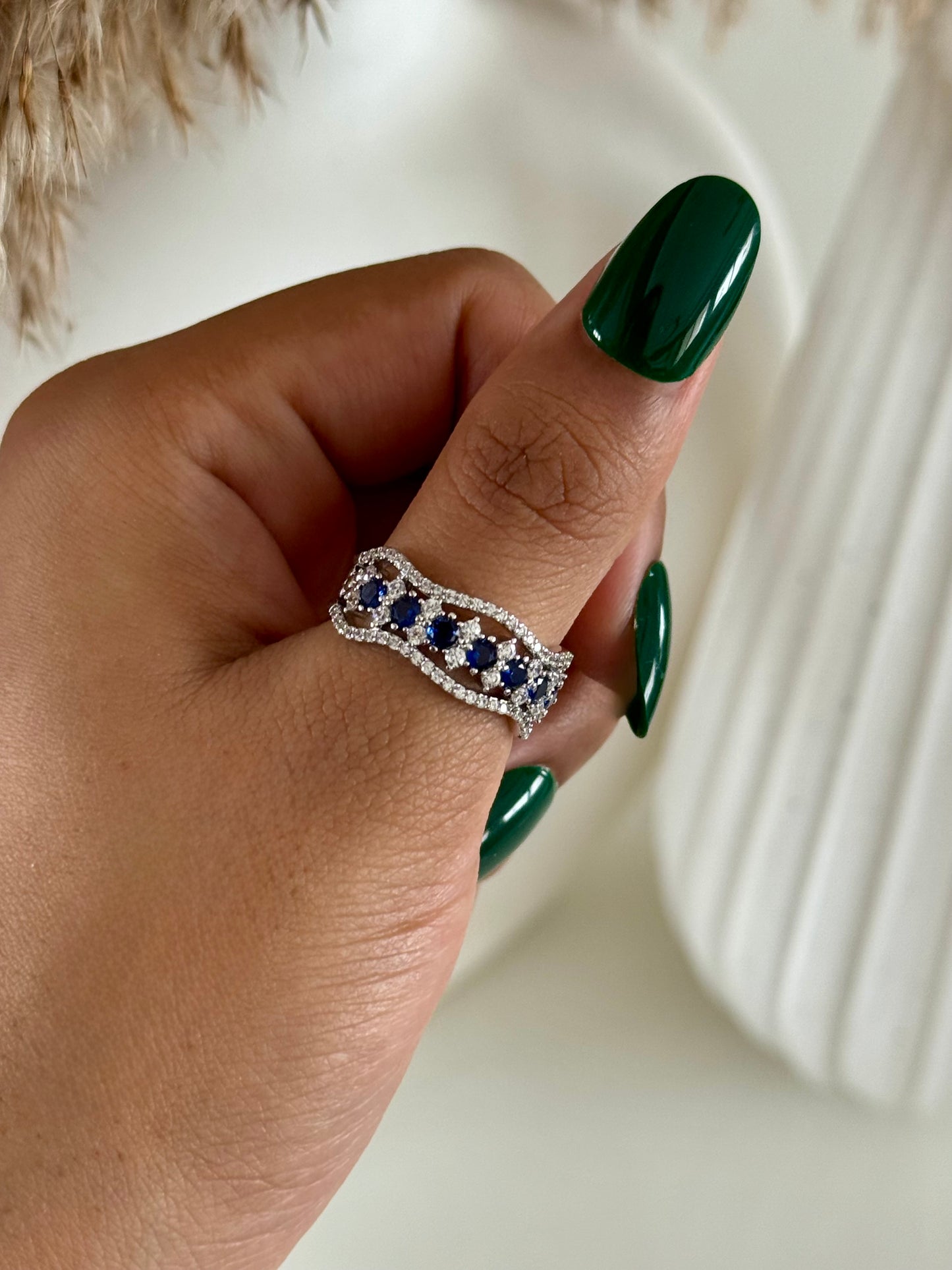 Emerald Adjustable Radiance Ring