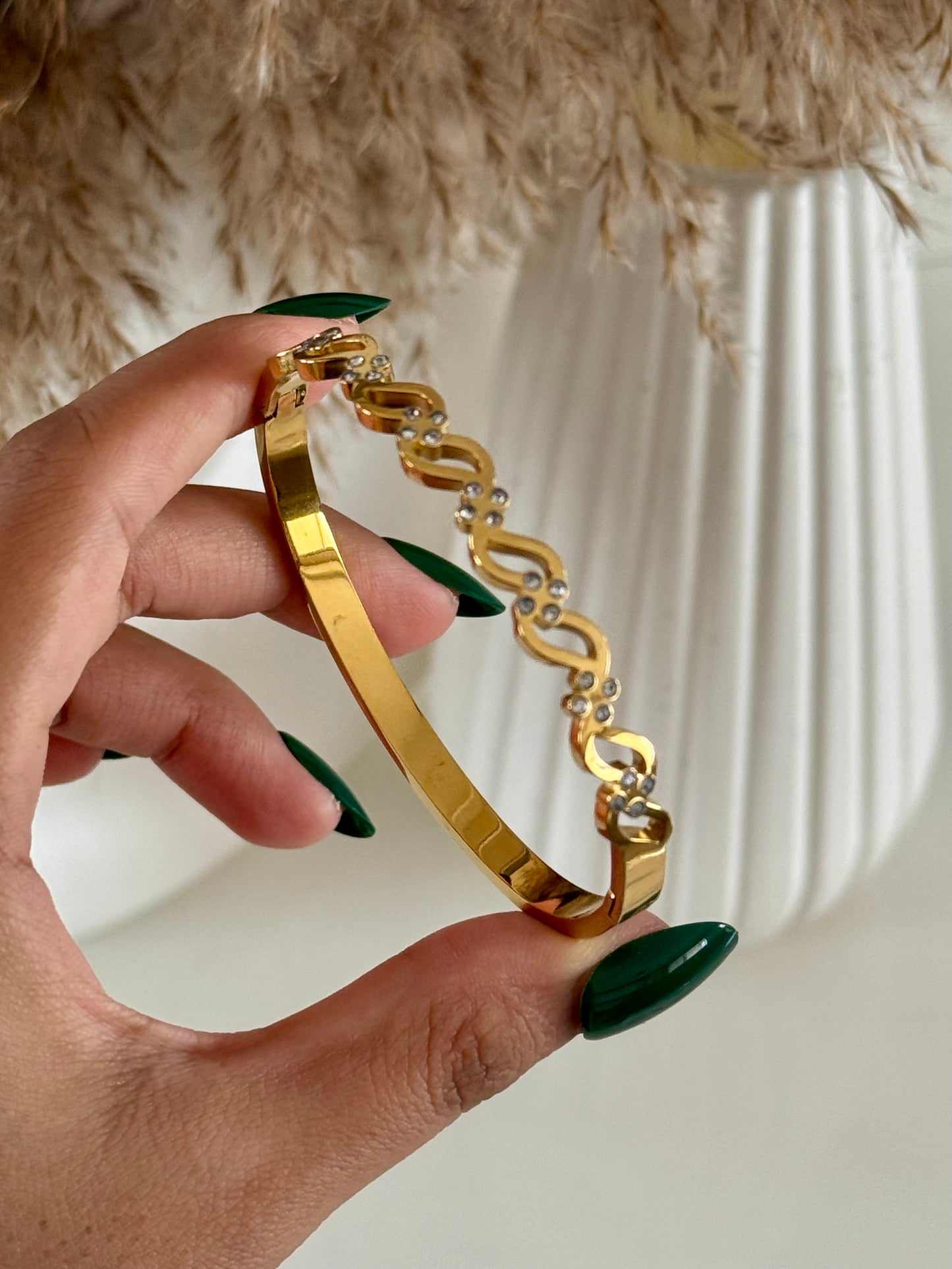 Daisy Kada Bracelet
