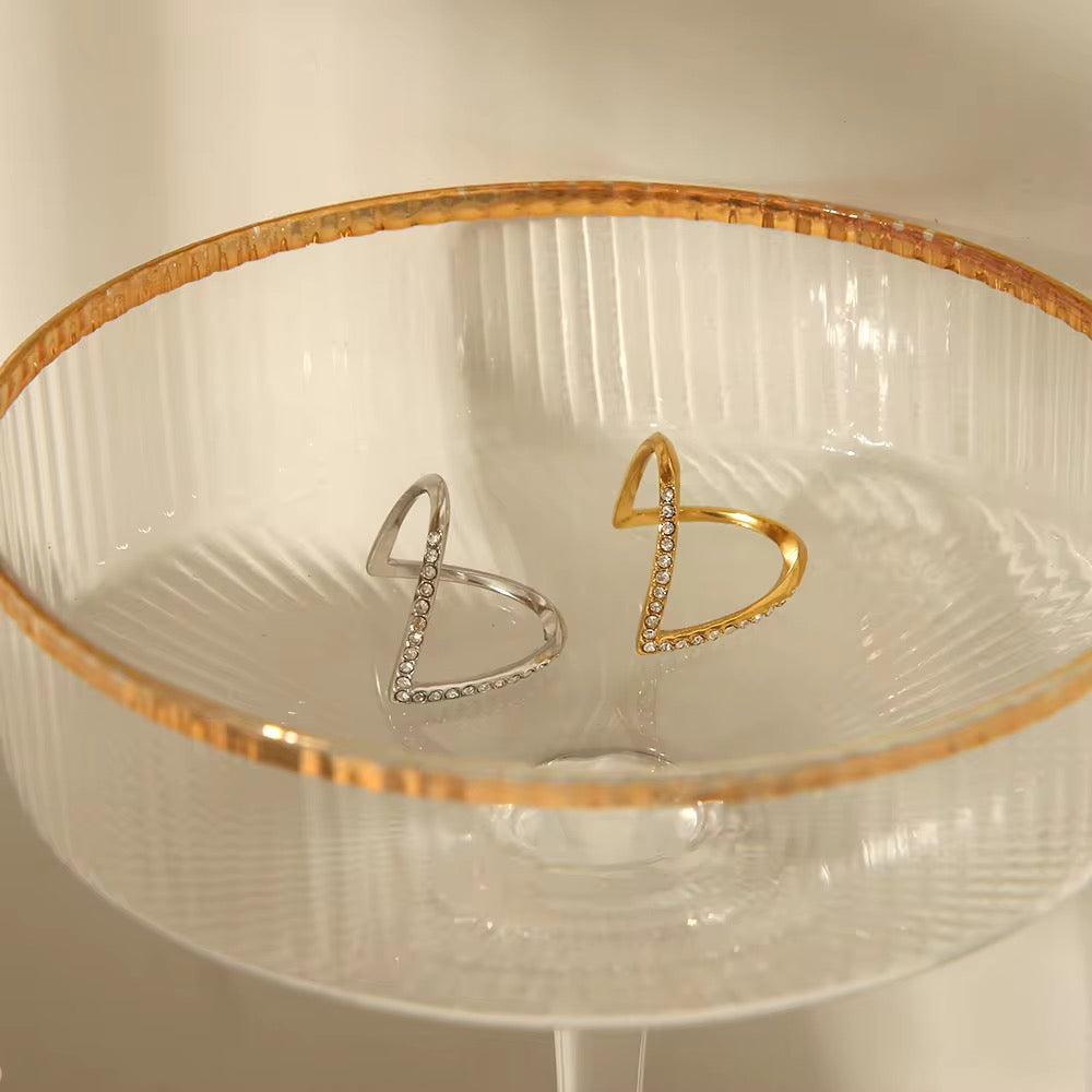 Enara Adjustable Ring