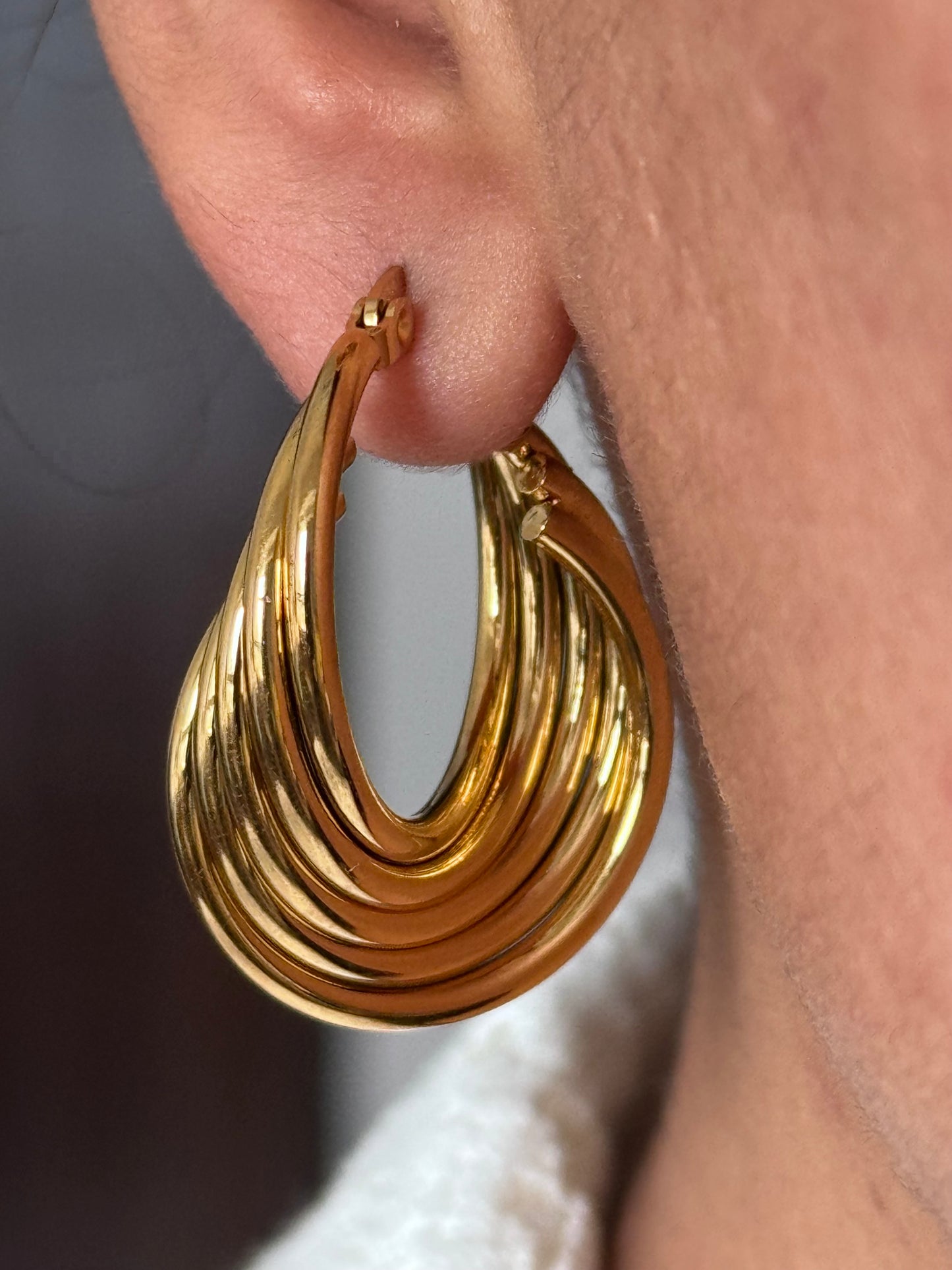 Soleil Hoops
