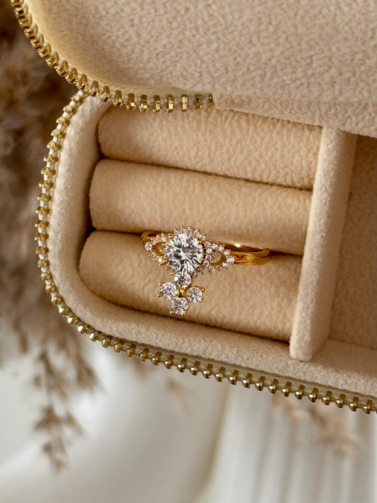 Evelina Adjustable Ring