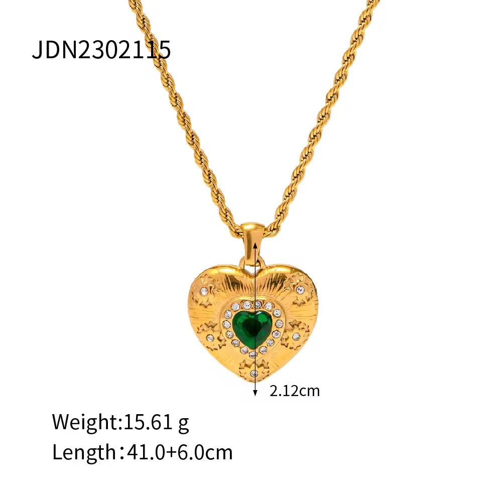 Green stone Neckpiece