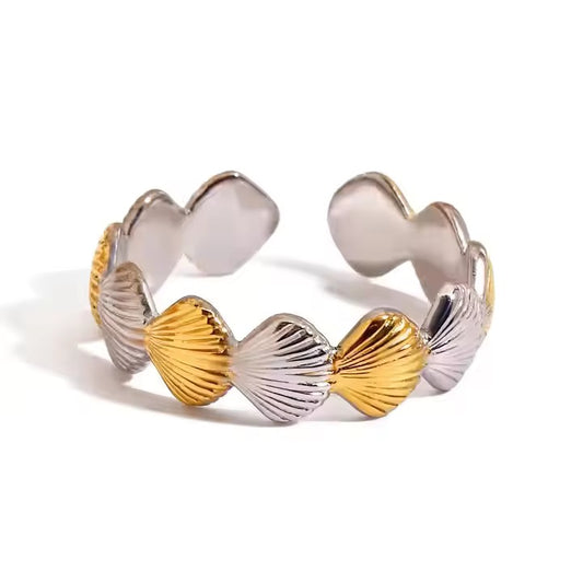 Shell Adjustable Ring