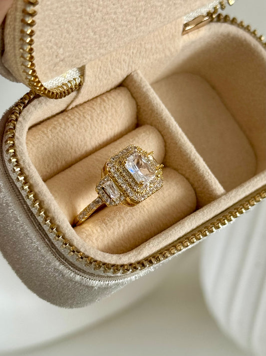 Daisy Adjustable Ring