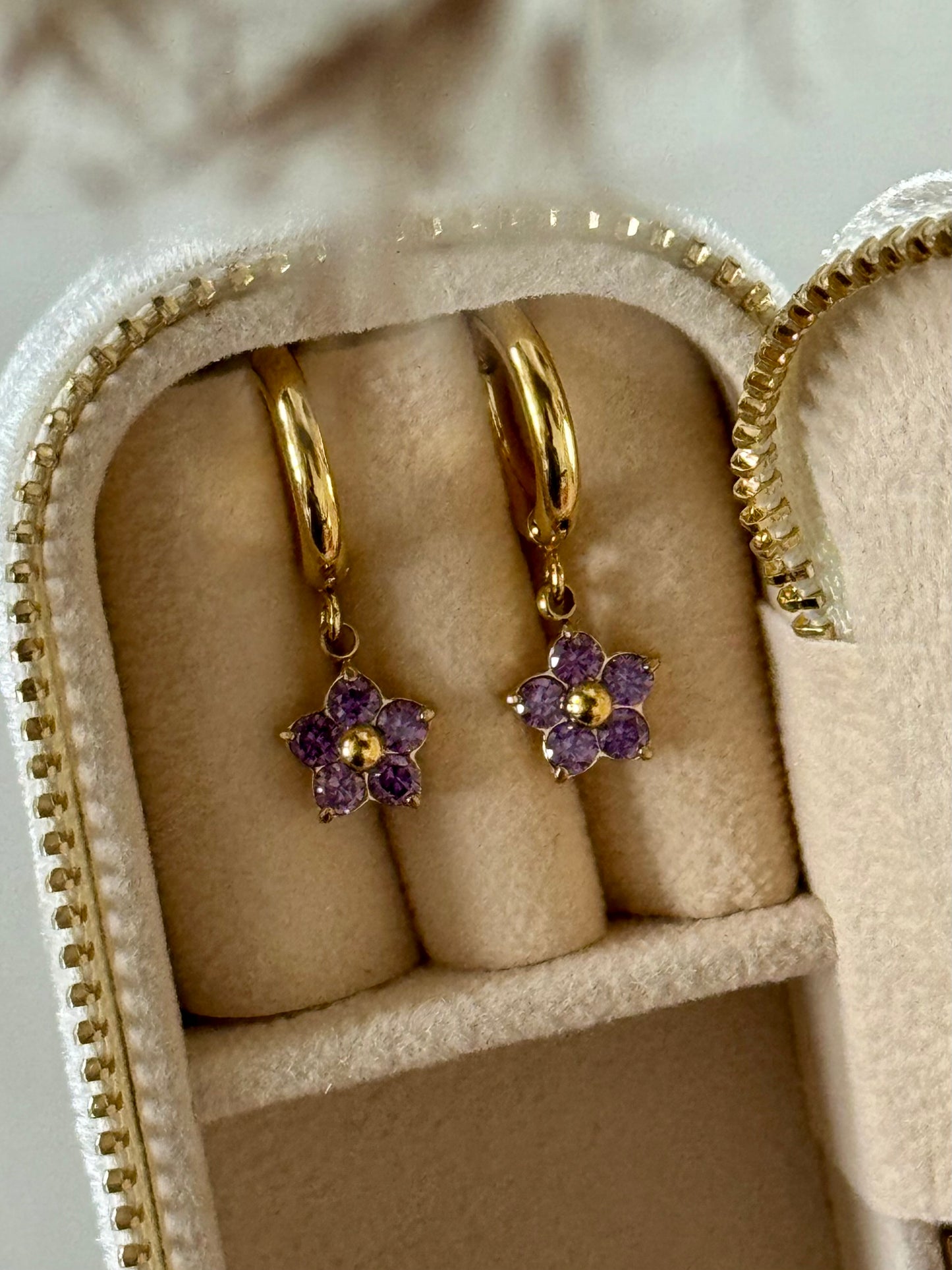 Vionie Earrings