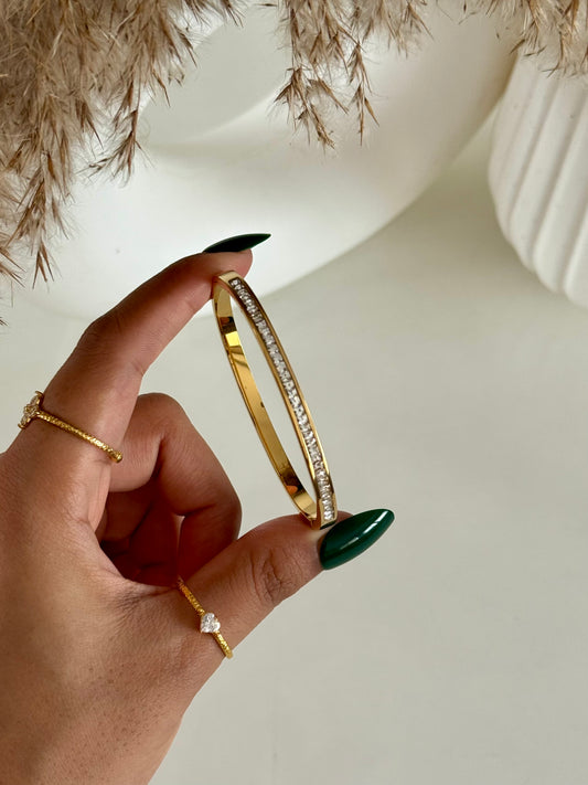 Azura Thin Wrist Kada