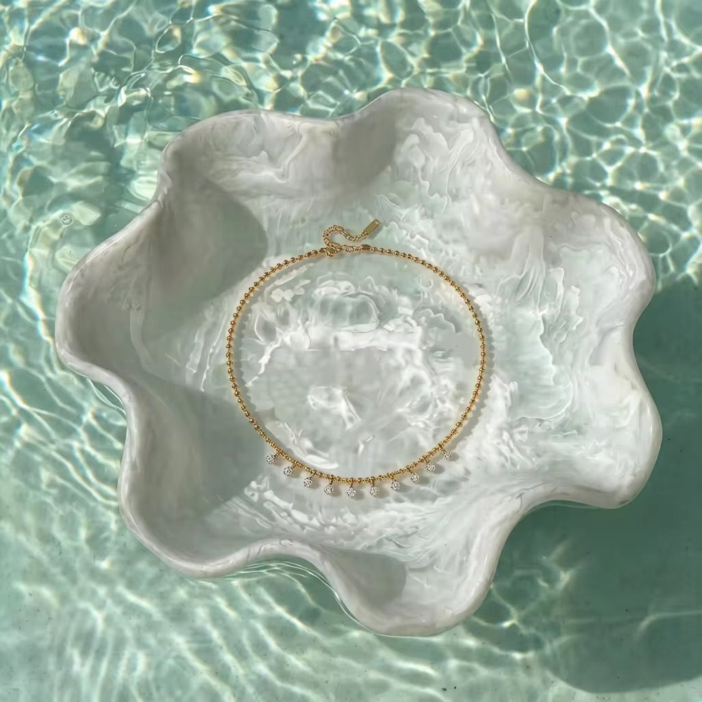 Elishe Neckpiece