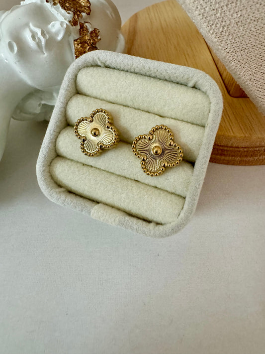 Tiara Clover Studs