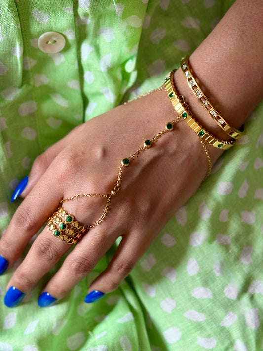 Emerald Hand Stack