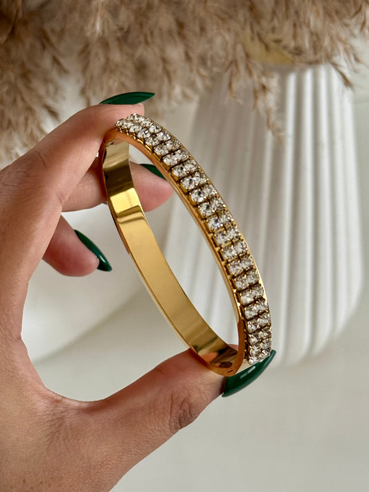 Dazzling Kada Bracelet