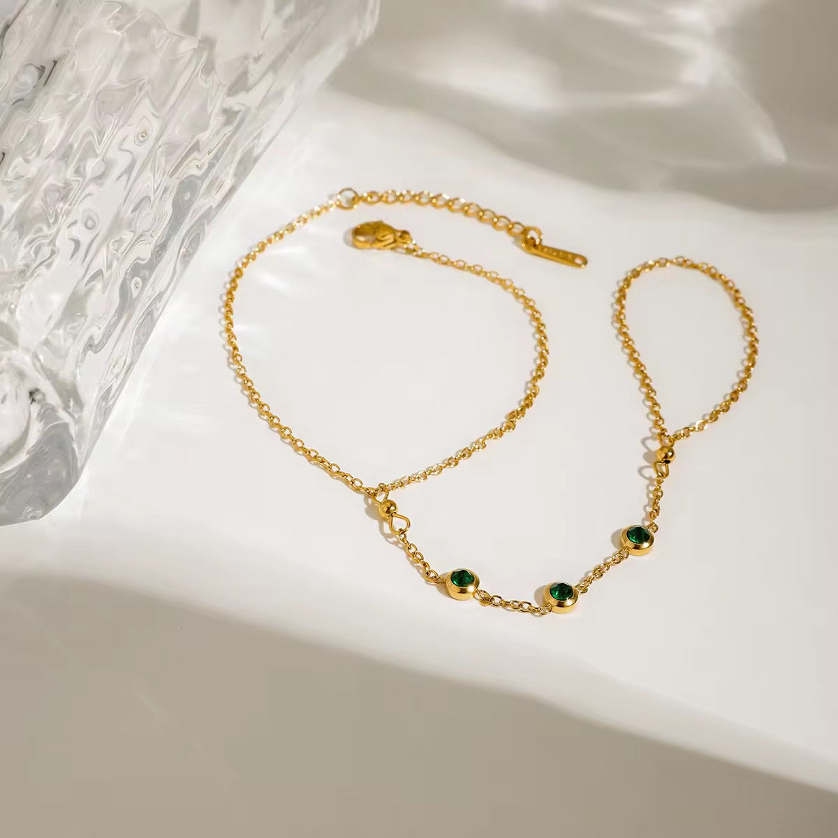 Elysia Emerald Handchain