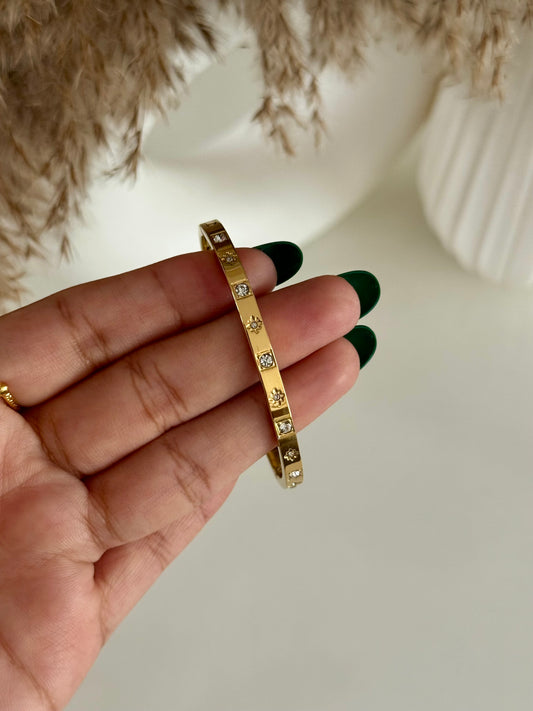 Alina Thin Wrist kada