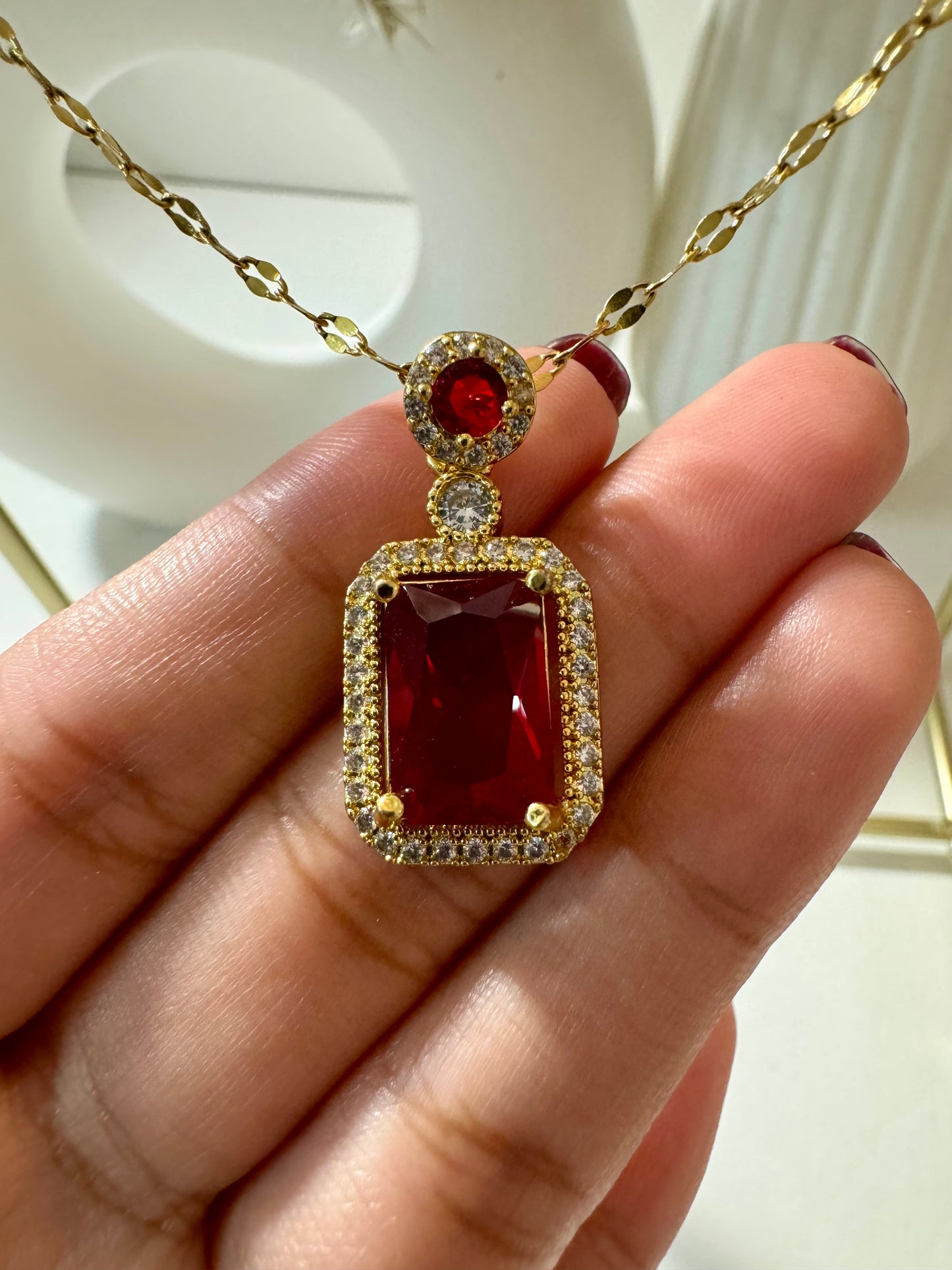 Shania Neckpiece