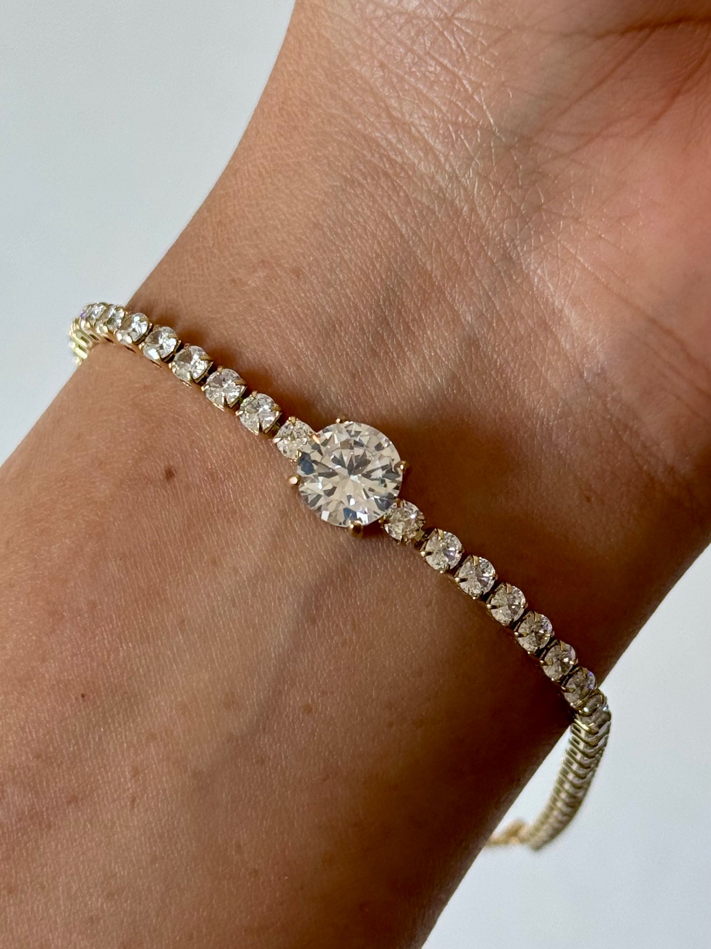 Candace Loose Bracelet