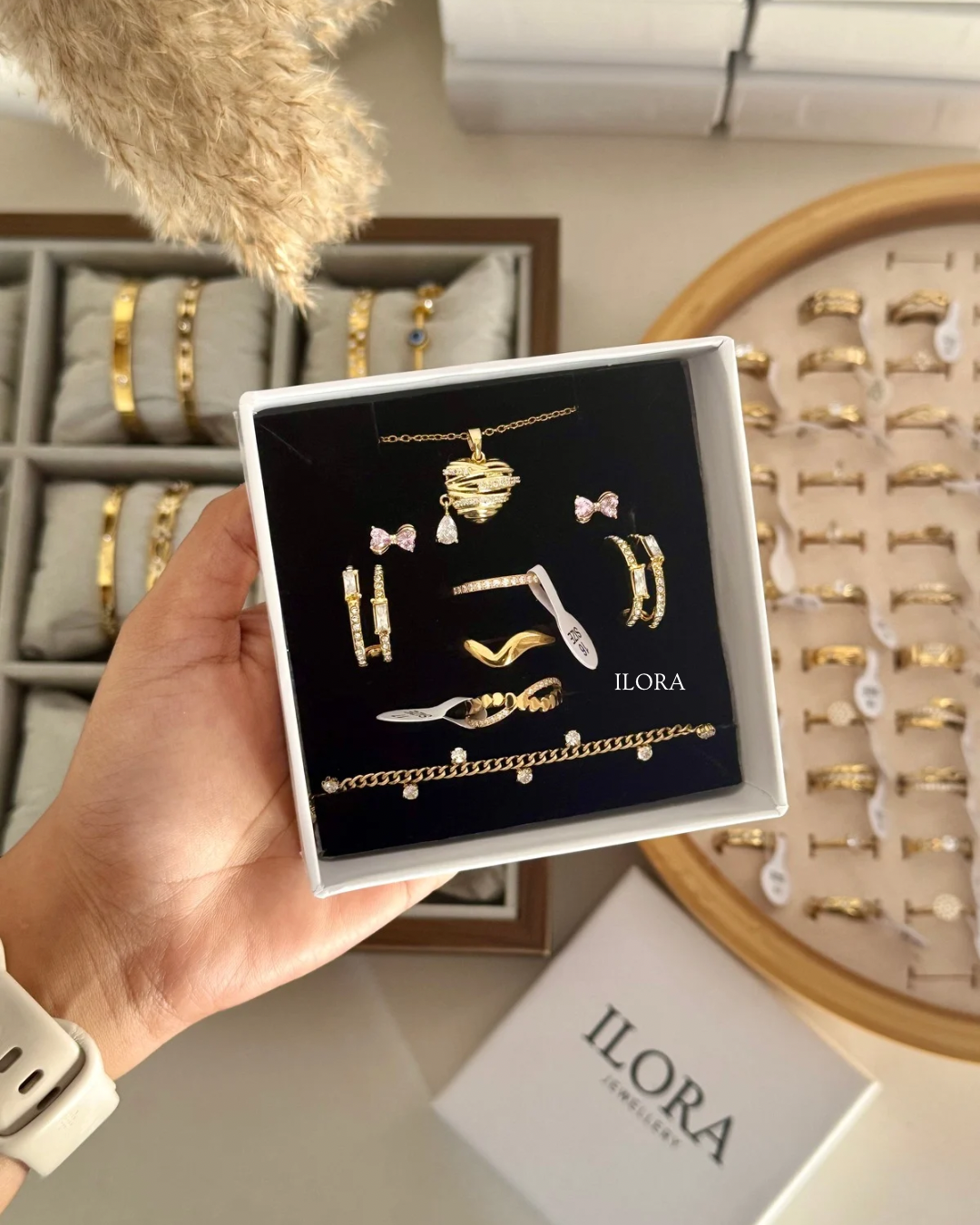 Marian Jewellery Set