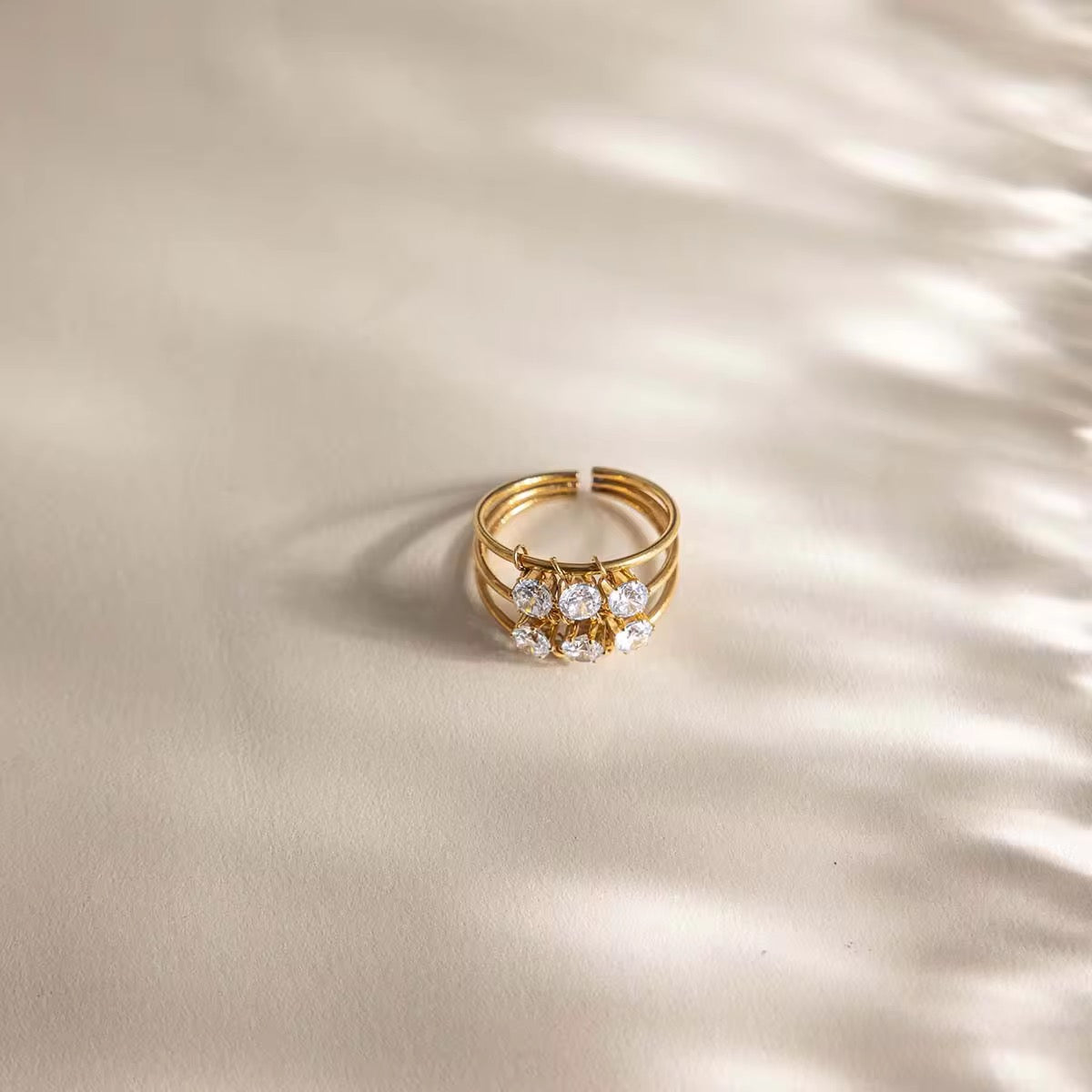 Avina Adjustable Ring