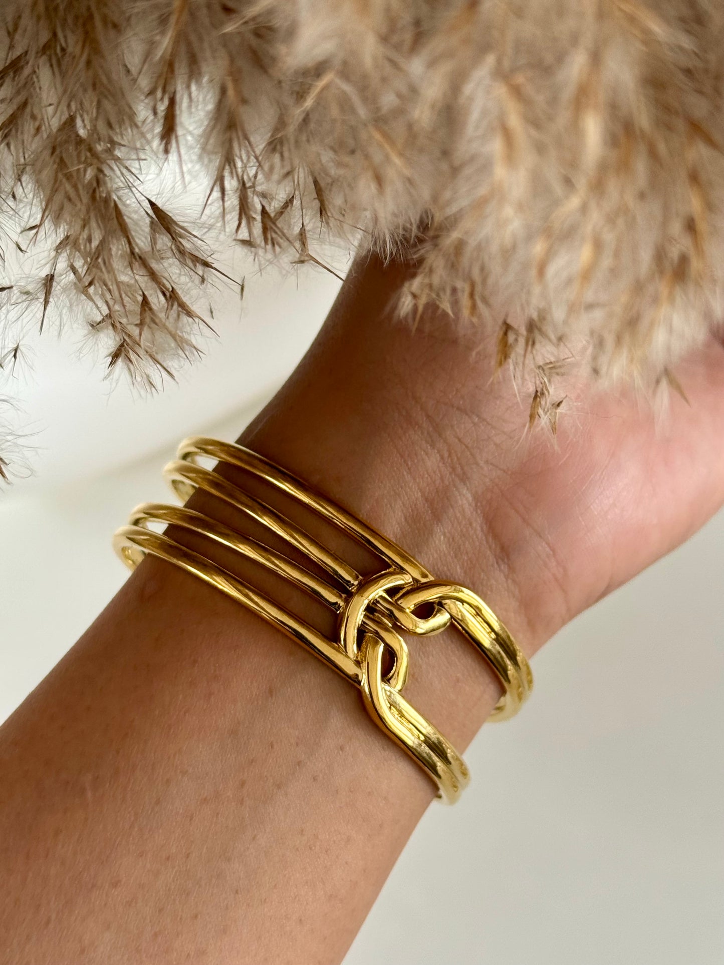 HaloGrip Cuff