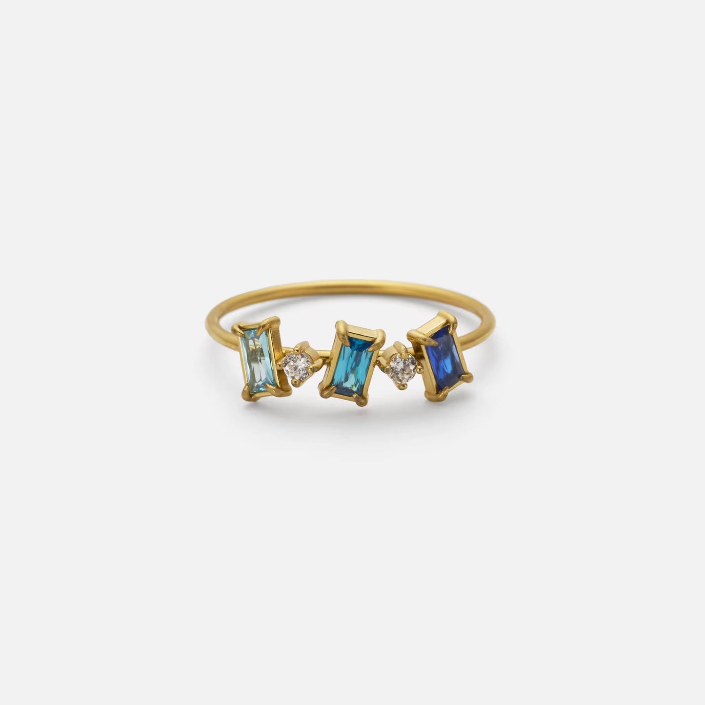 Vionie Ring