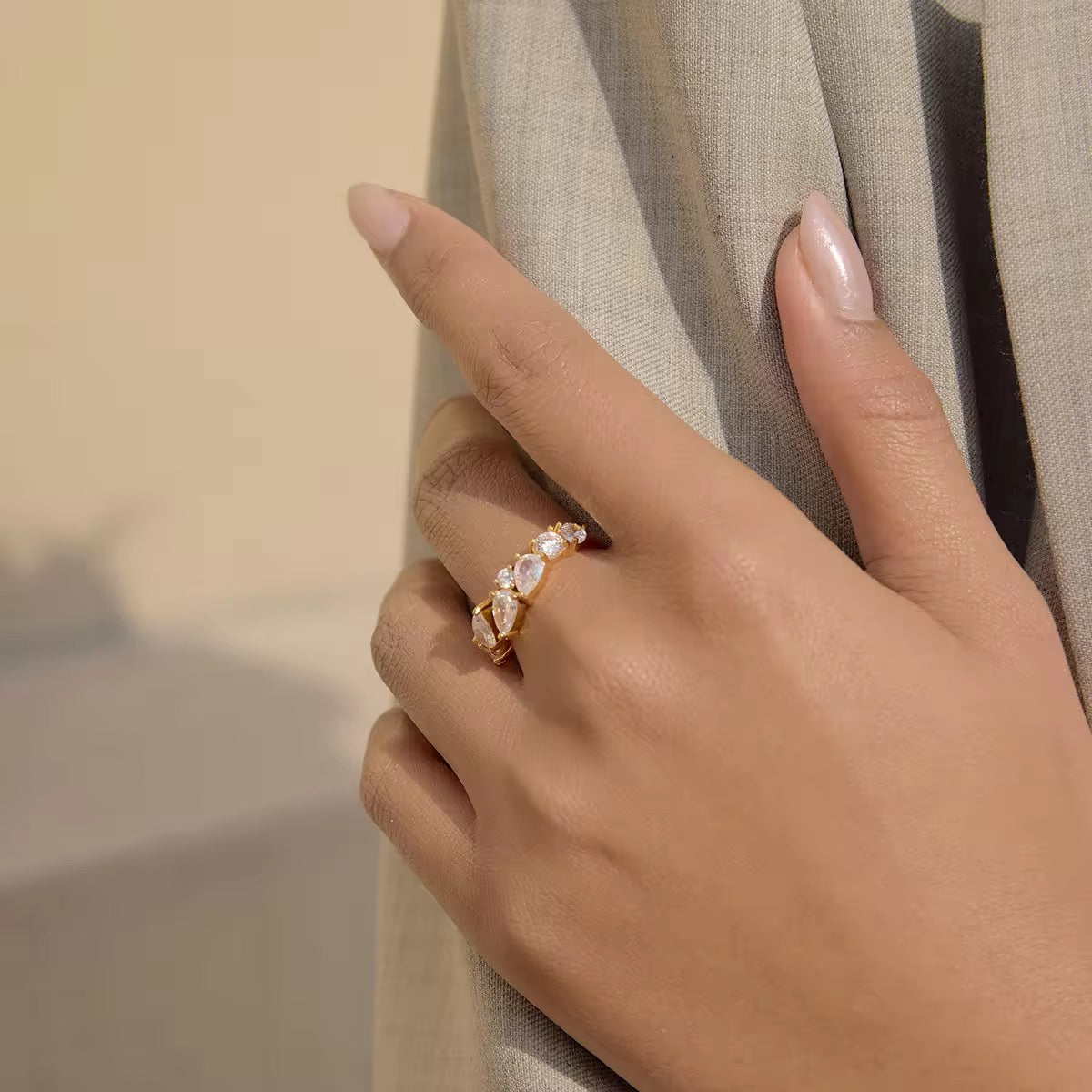 Lois Adjustable Ring