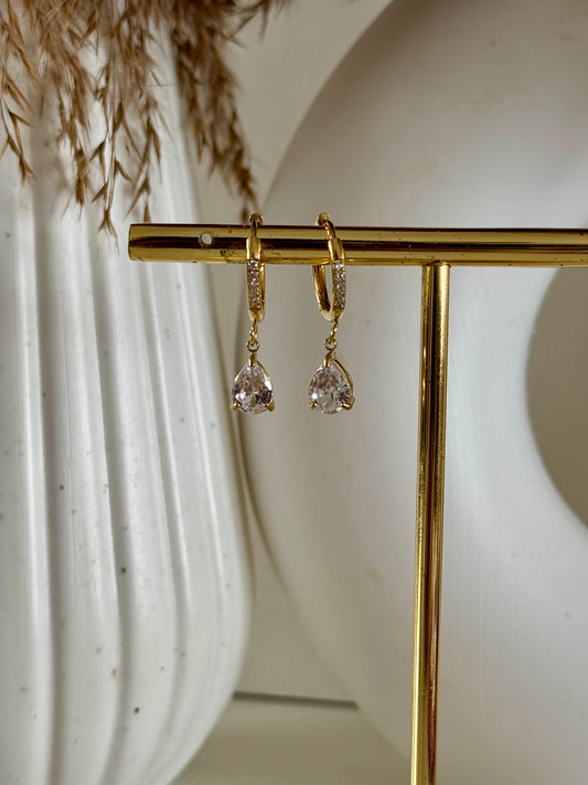 Lara Drop Earrings
