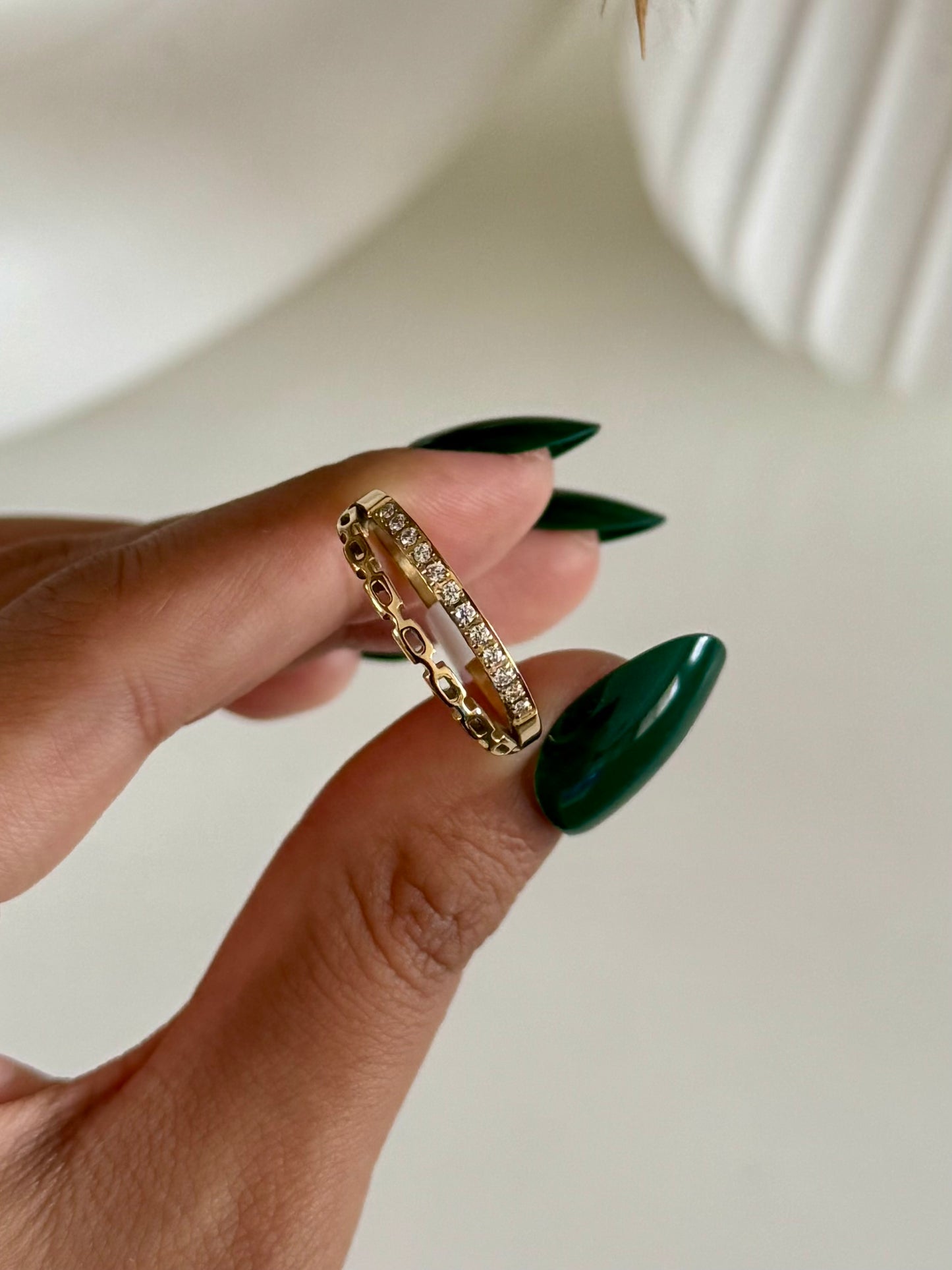 Lydia Ring