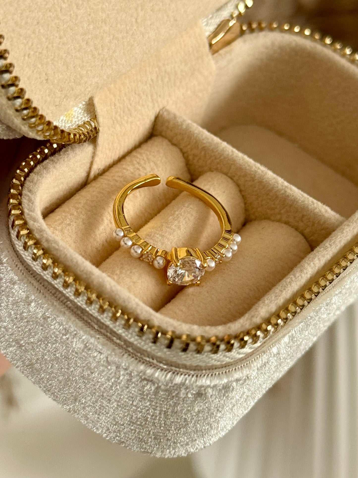 Mirabel Adjustable Ring