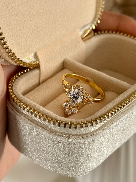 Evelina Adjustable Ring