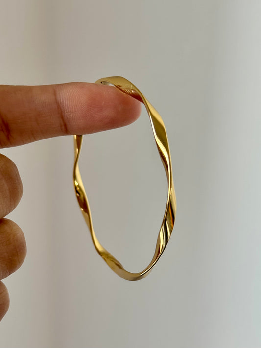 Zavya Thin Wrist Kada