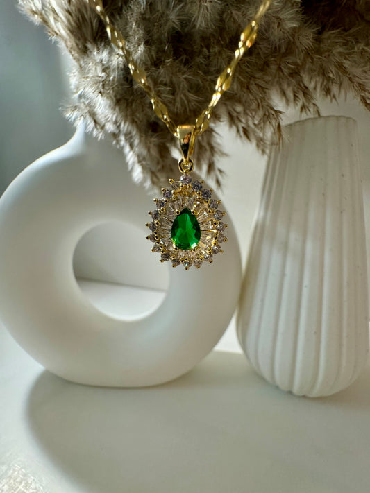 Aloraa Neckpiece
