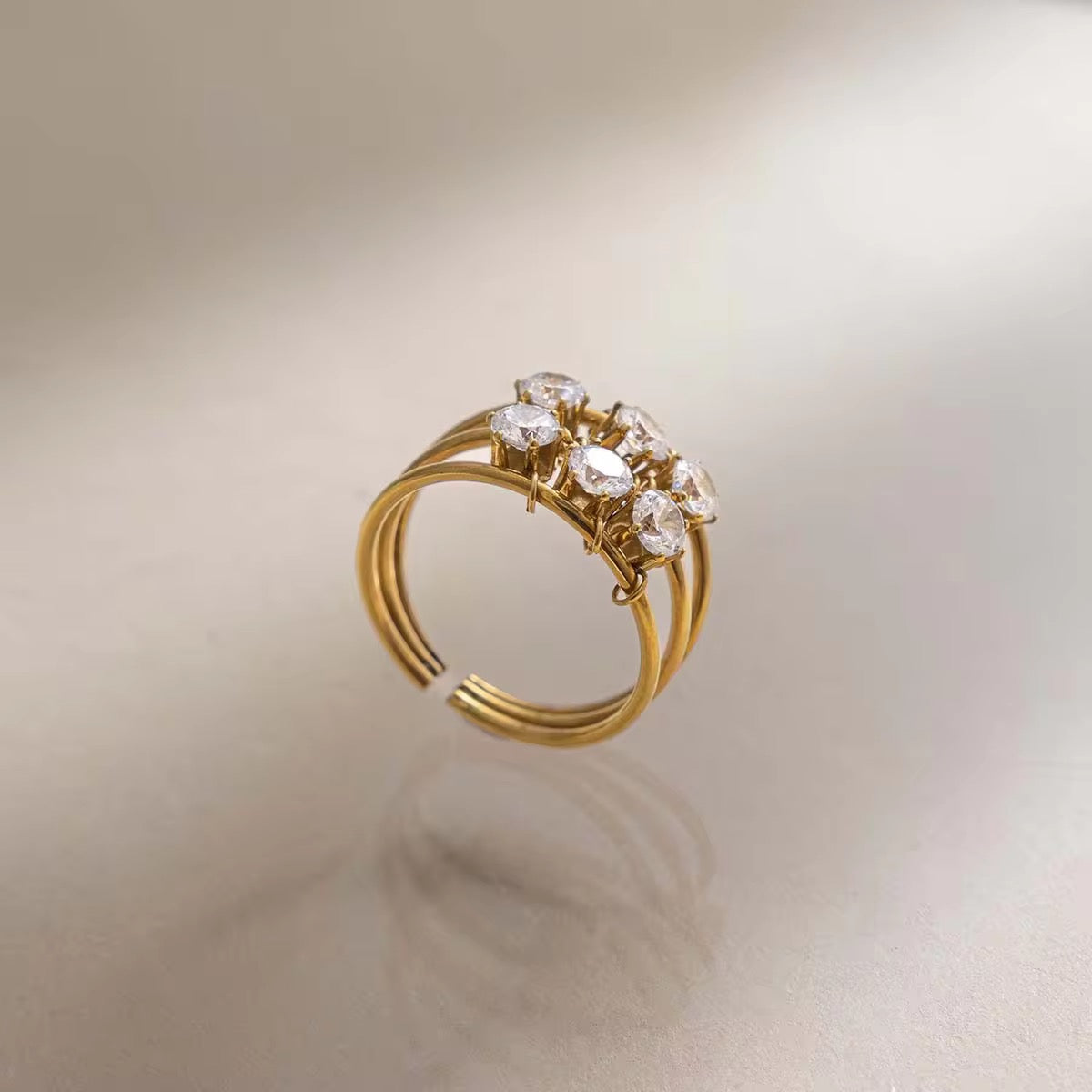 Avina Adjustable Ring
