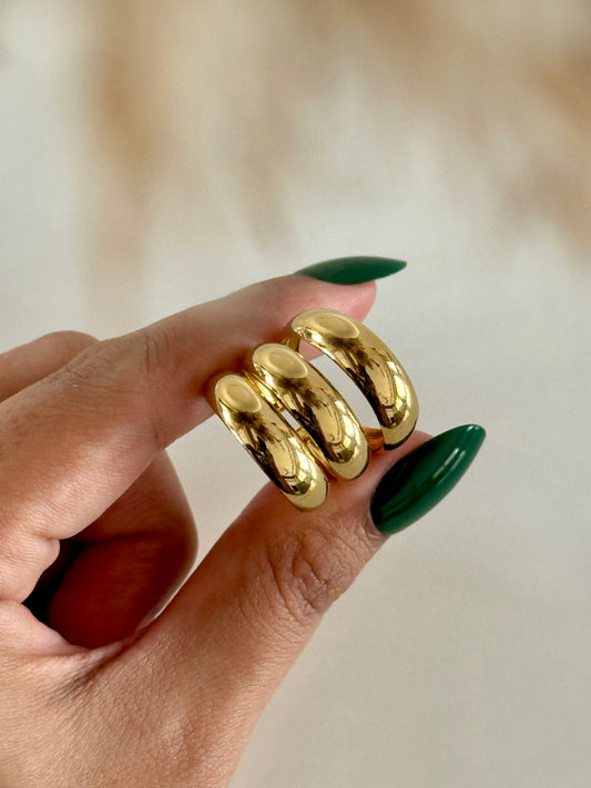 Nairah Adjustable Ring