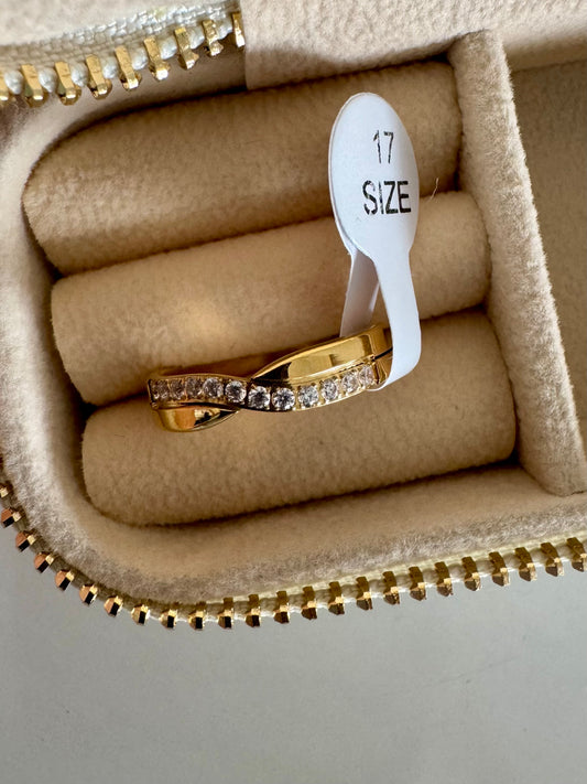 Octavia Ring