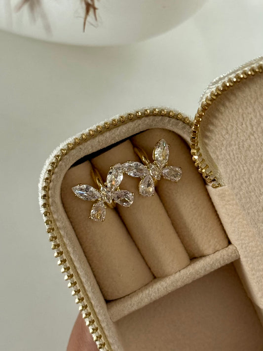 Sara Earrings
