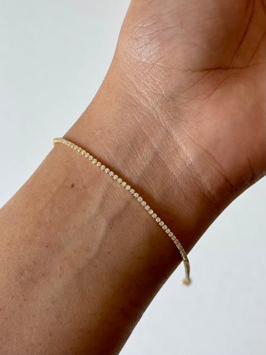 Aura Sleek Studded Bracelet