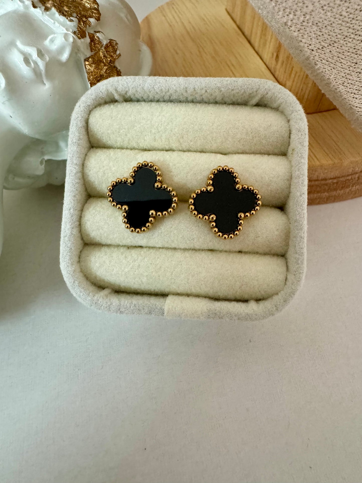 Tiara Clover Studs
