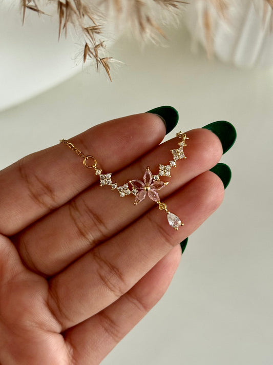 Abigail Neckpiece