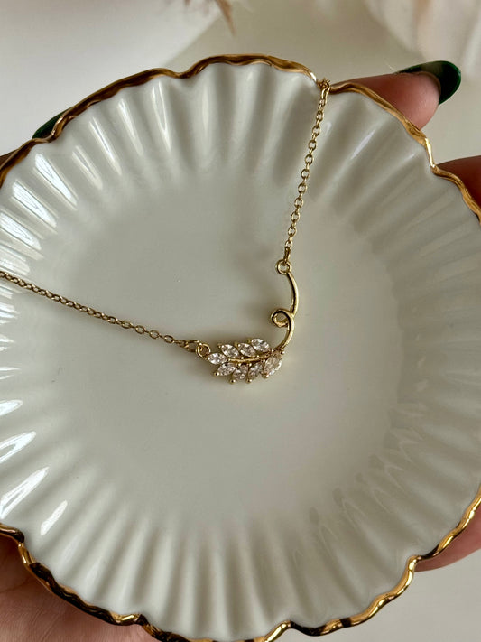 Coralie Neckpiece