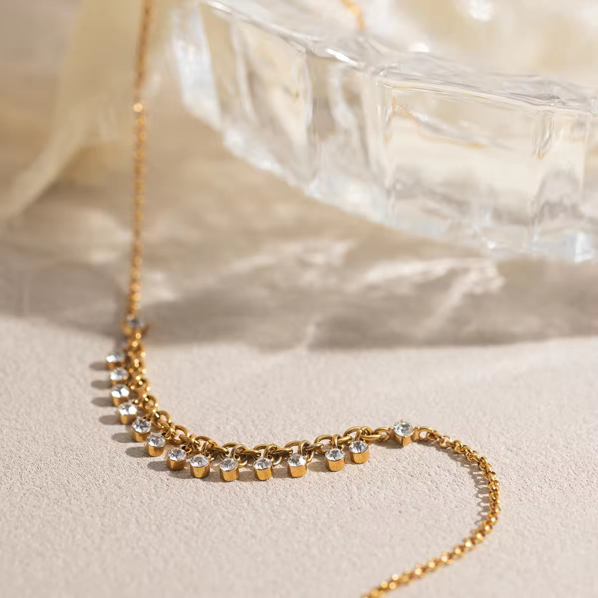 Sapphira Neckpiece