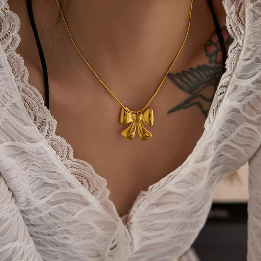 Aura Bow Neckpiece