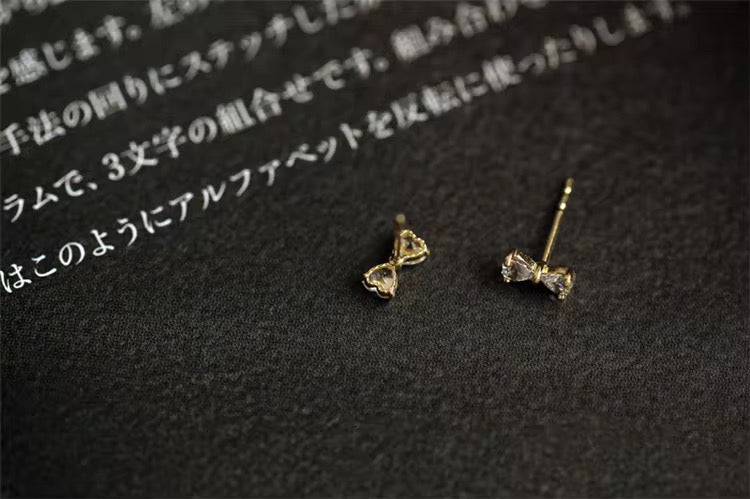 Mini Bow Studs