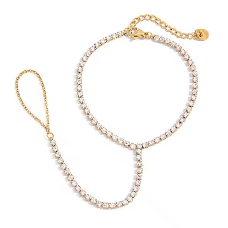 Brielle Handchain