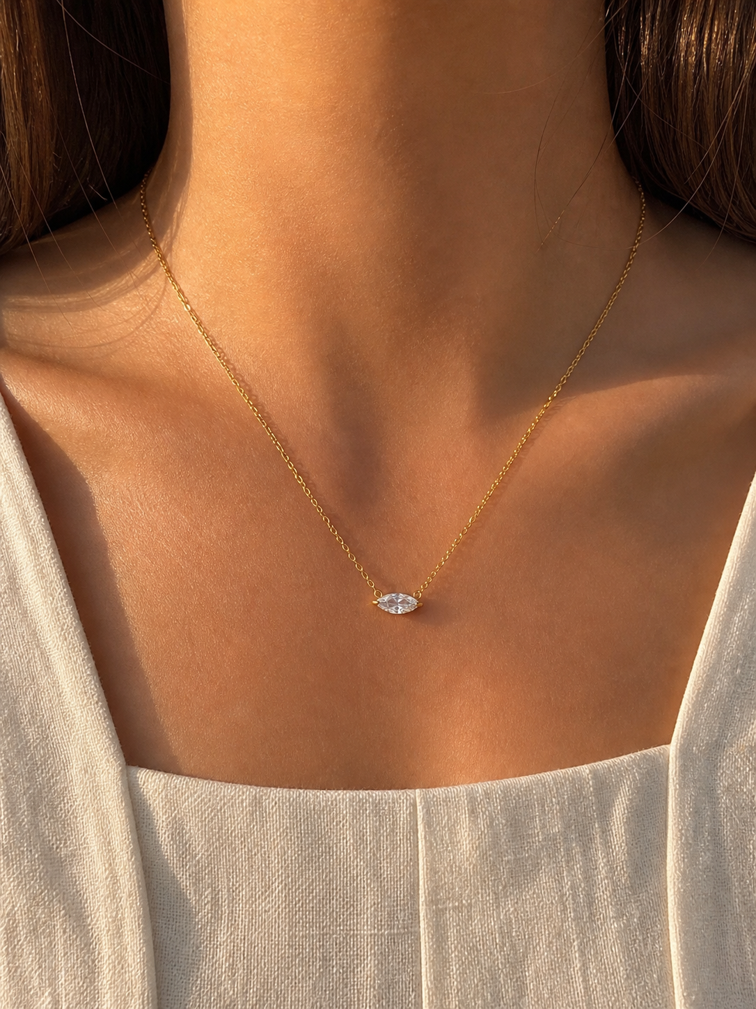 Eterna Drop Neckpiece
