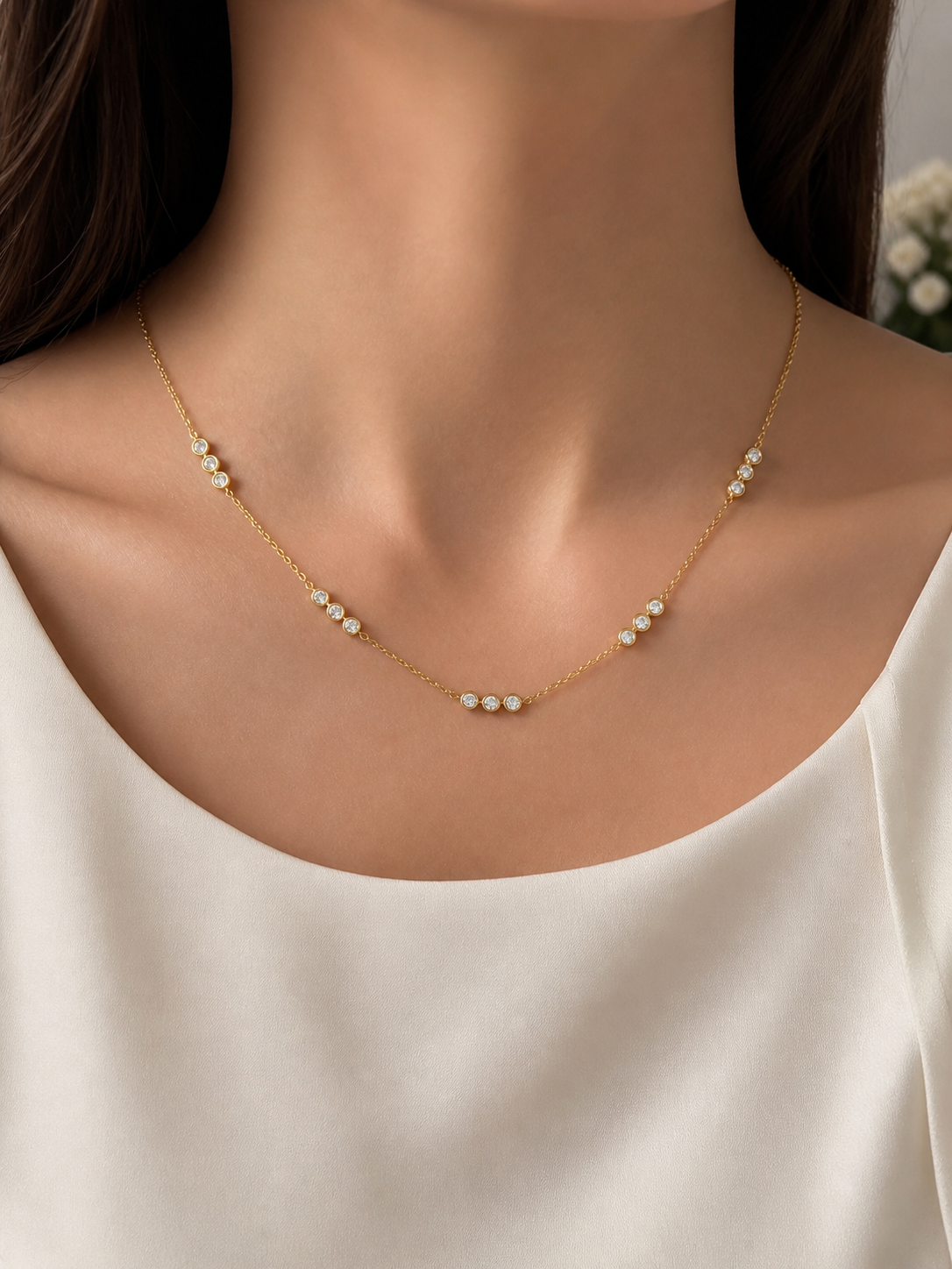 Evelina Neckpiece