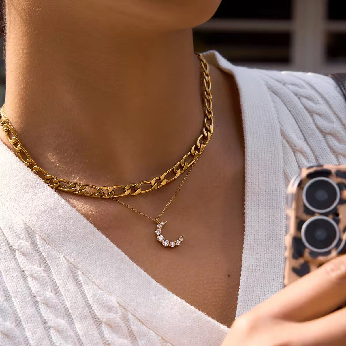 Moonlit Neckpiece