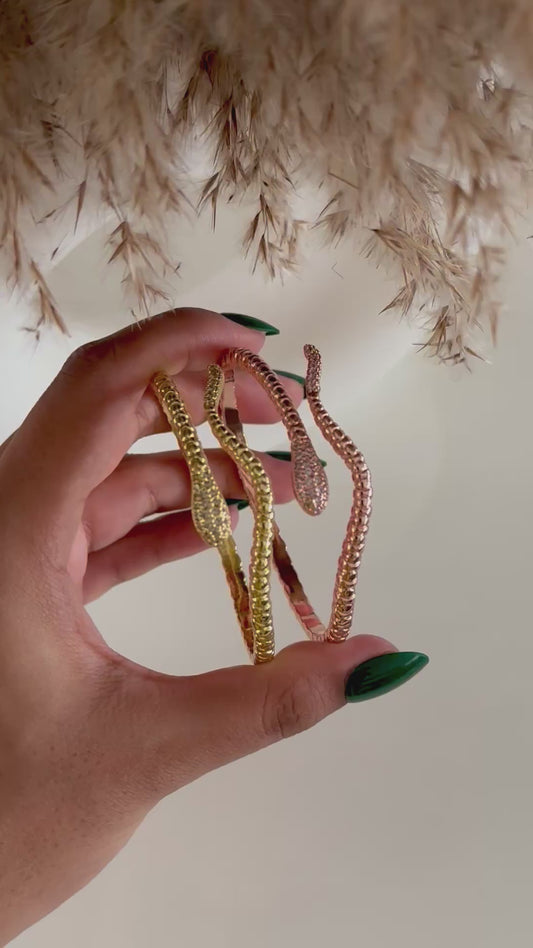 Emily Adjustable Sparkling Snake Kada