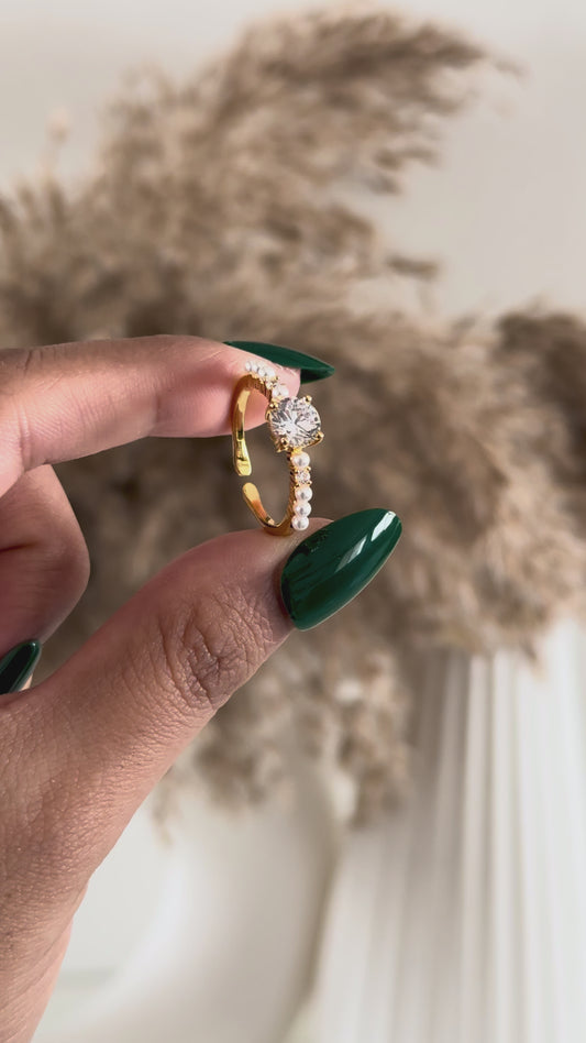 Mirabel Adjustable Ring