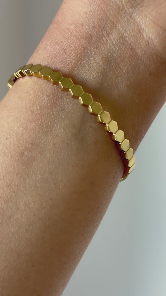 Eila Thin Wrist Kada