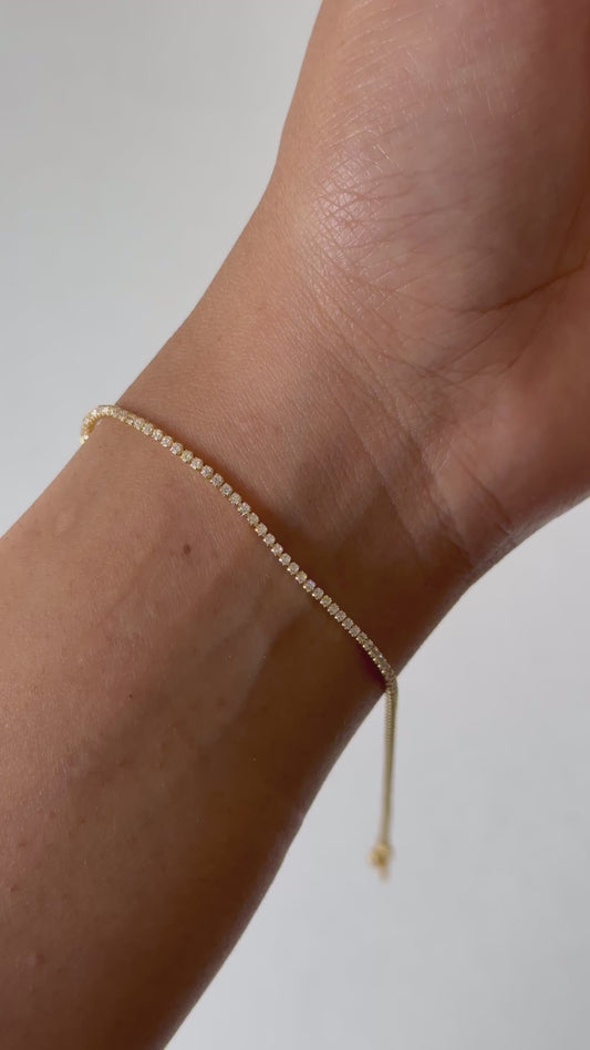 Aura Sleek Studded Bracelet